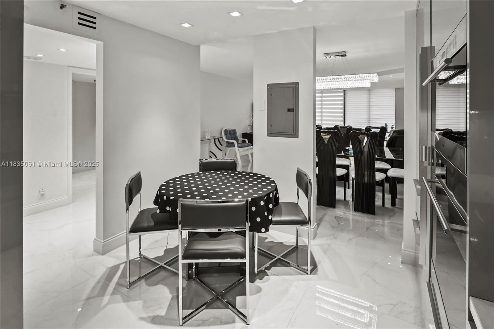 CHAMPLAIN TOWERS NORTH CO - Residential