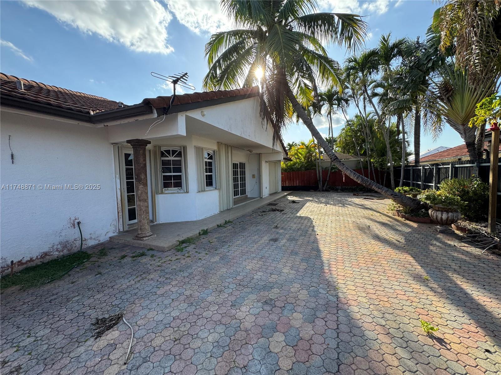 CRES SUB - Residential
