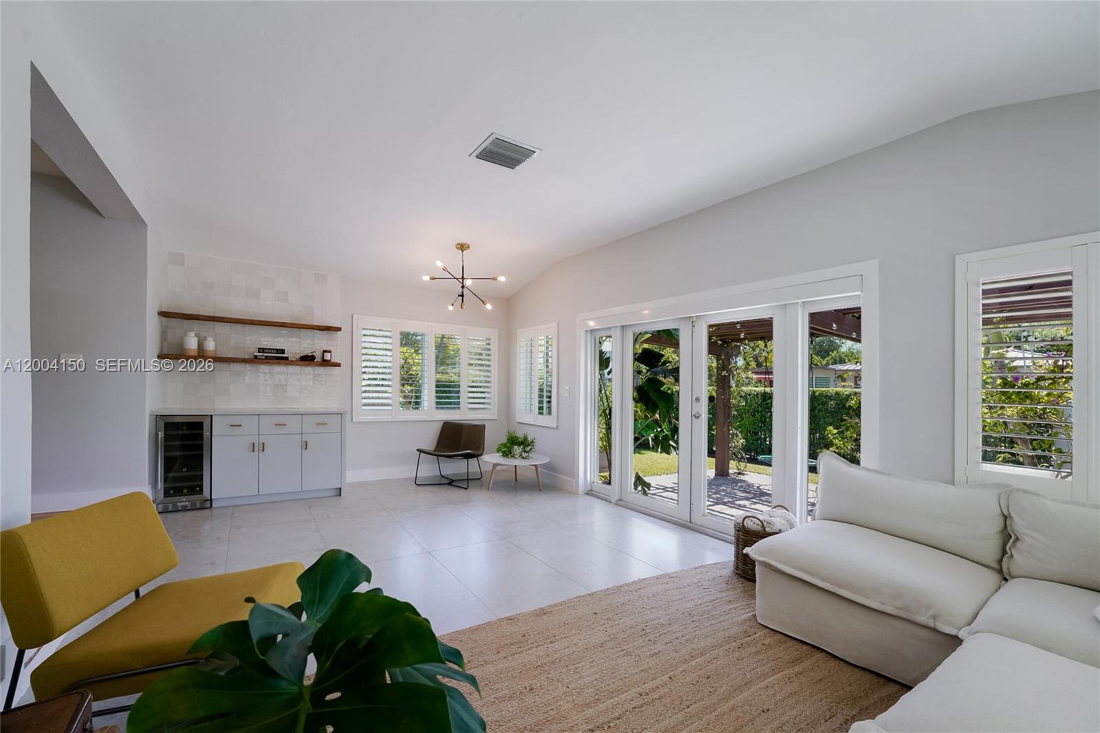 NEW SHENANDOAH - Residential