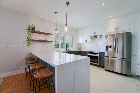 Tiny photo for 2225 SW 19th Ave, Miami, FL 33145 (MLS # A12004150)