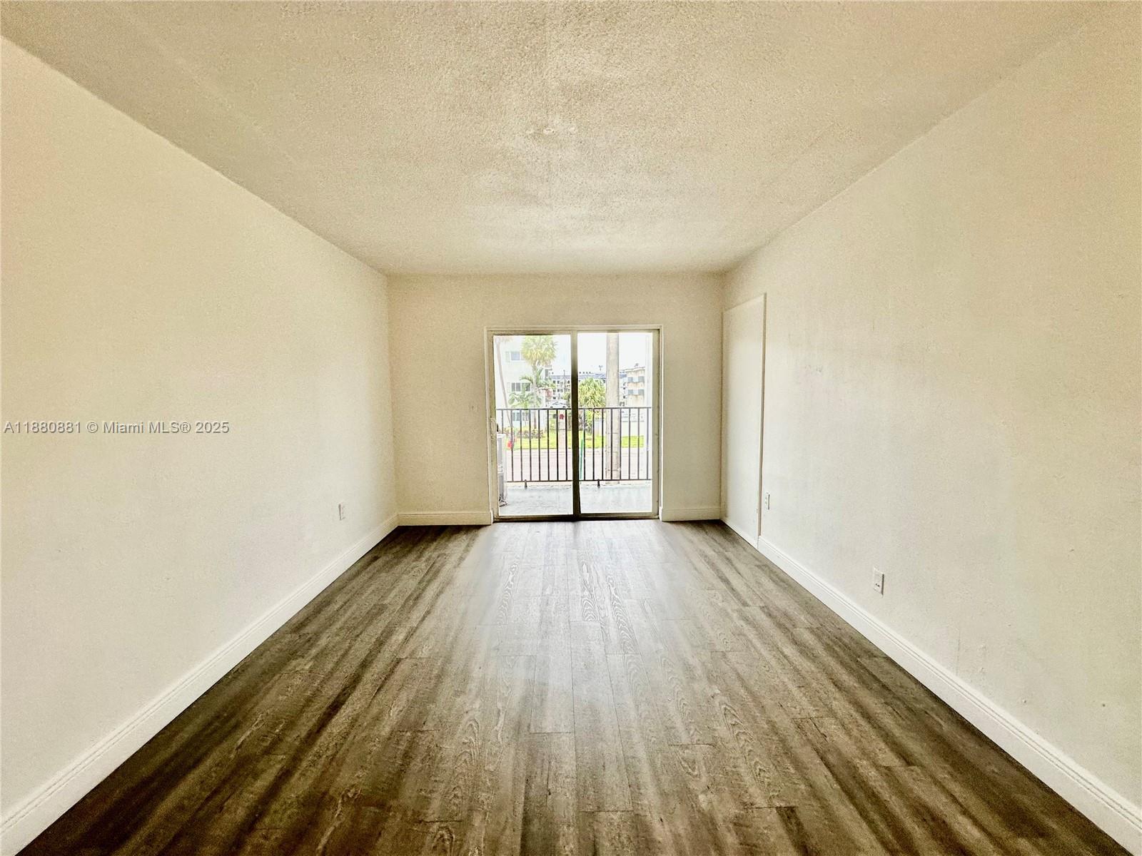 BELLWOOD HOMESITES - Residential Lease