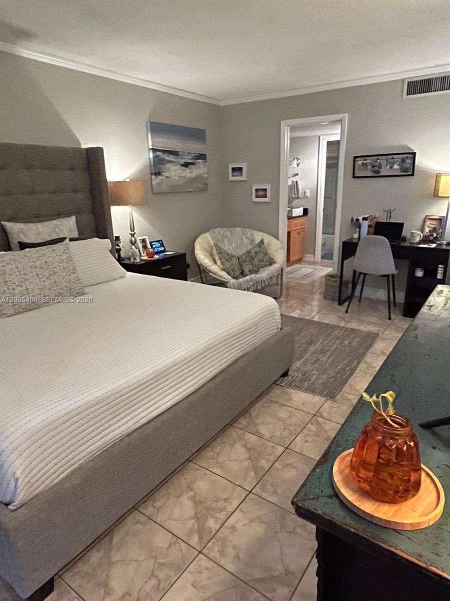 ENSENADA CONDO BLDG E-II - Residential Lease