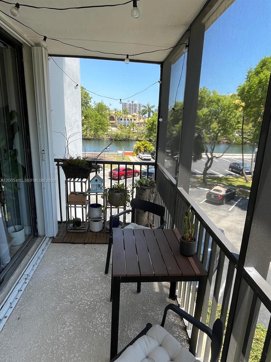 ENSENADA CONDO BLDG E-II - Residential Lease