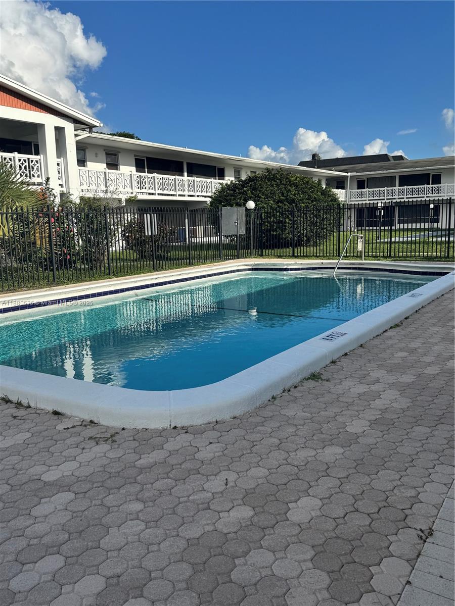 EDGEWOOD GREENS CONDO - Residential Lease