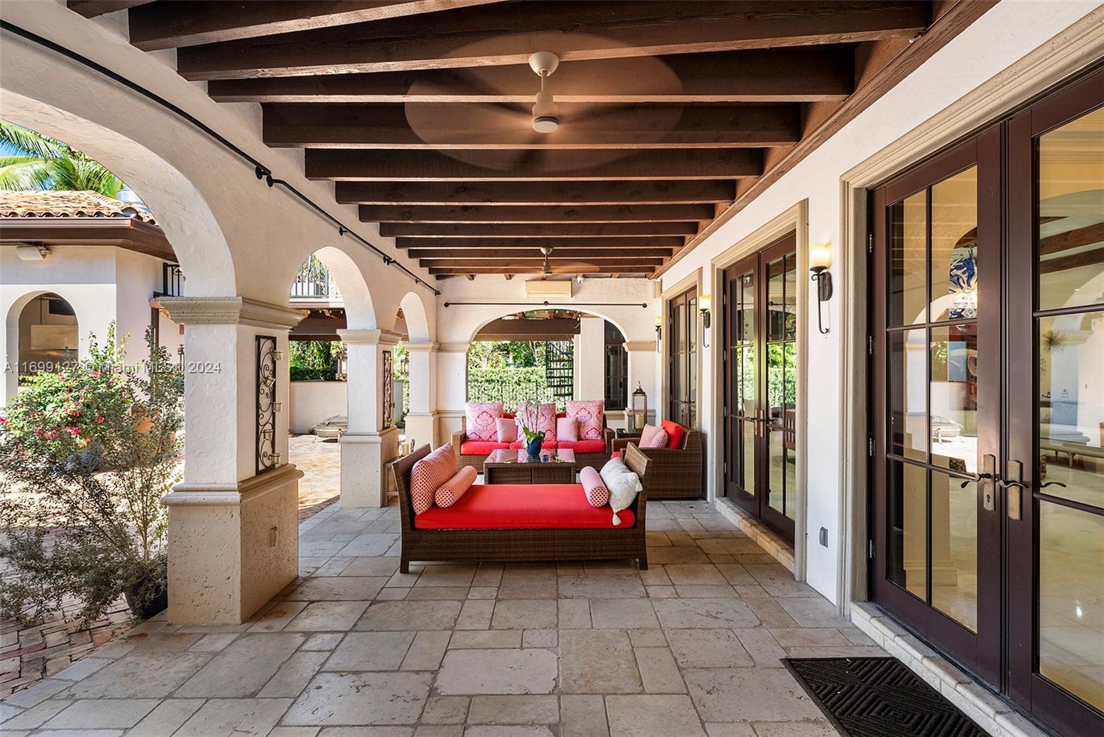 CORAL GABLE COUNTRY CLUB - Residential