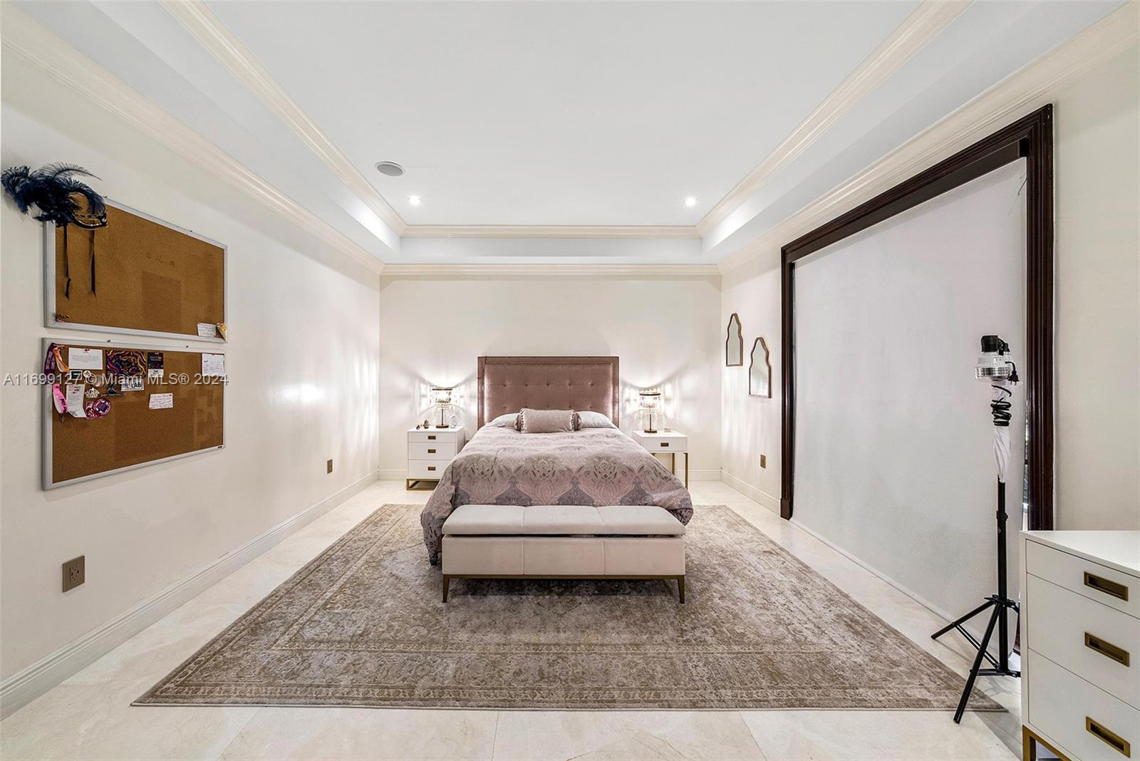 CORAL GABLE COUNTRY CLUB - Residential