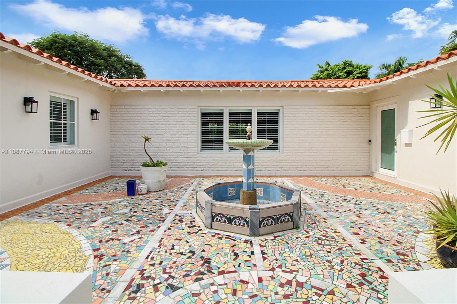 TAMIAMI PLACE PLAN NO 3 - Residential