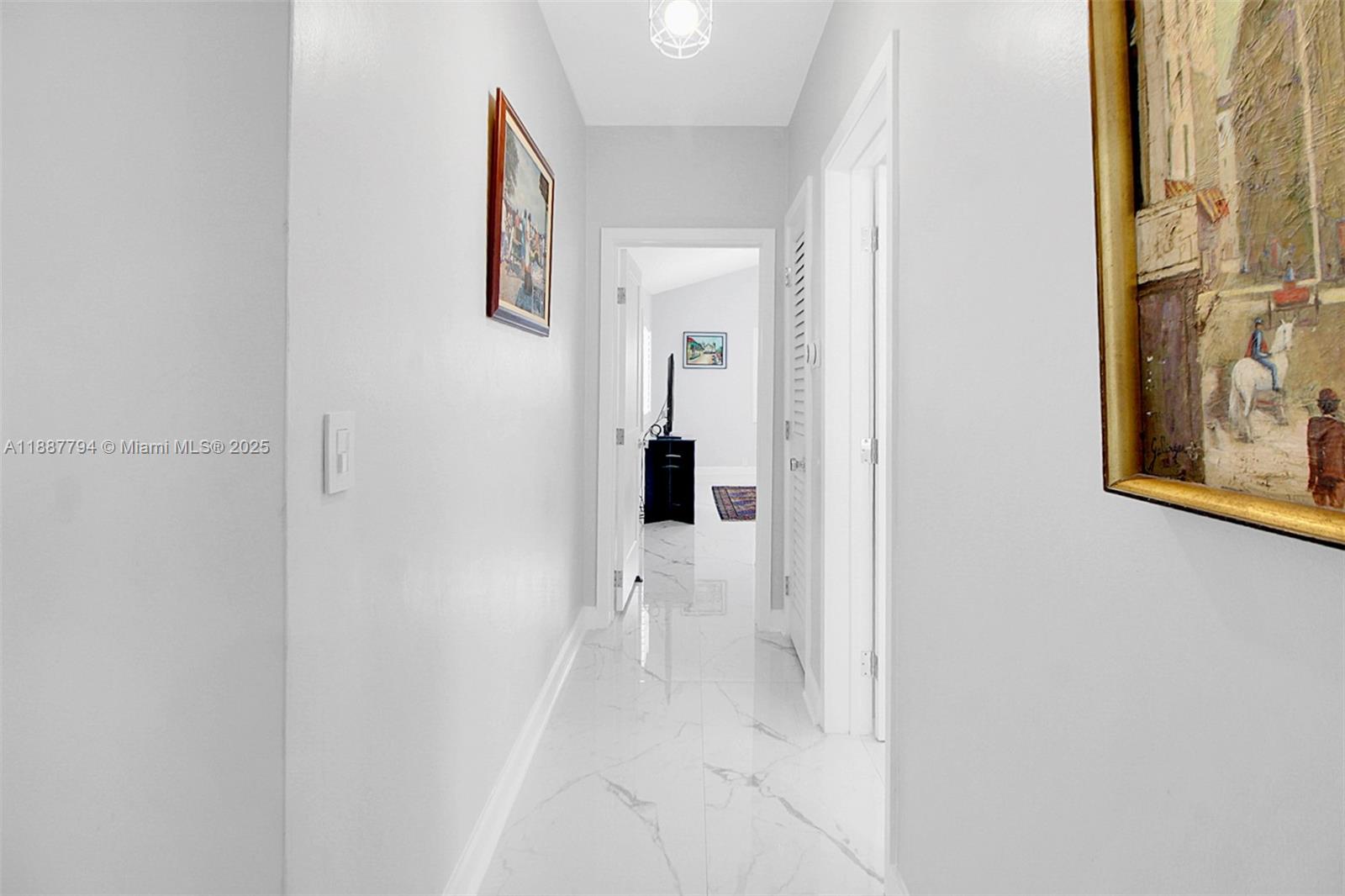 TAMIAMI PLACE PLAN NO 3 - Residential