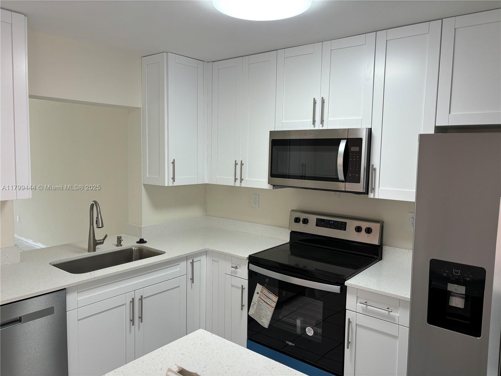 13725 SW 84 ST I