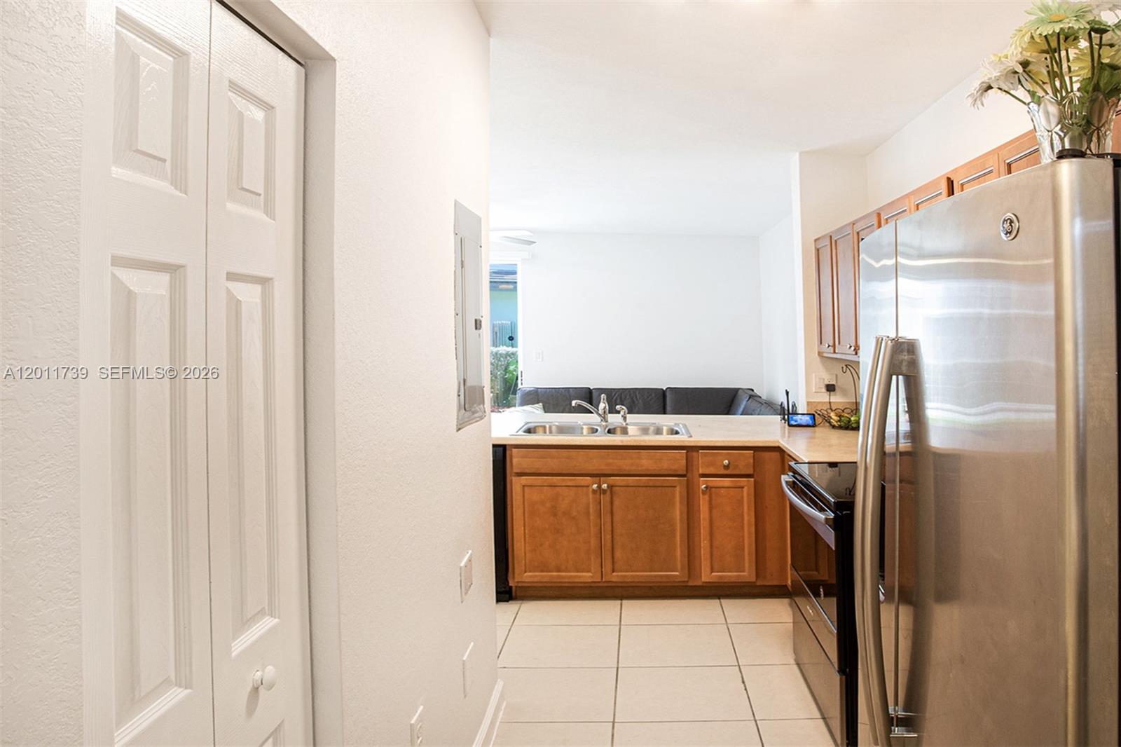 FIJI CONDO NO 1 - Residential