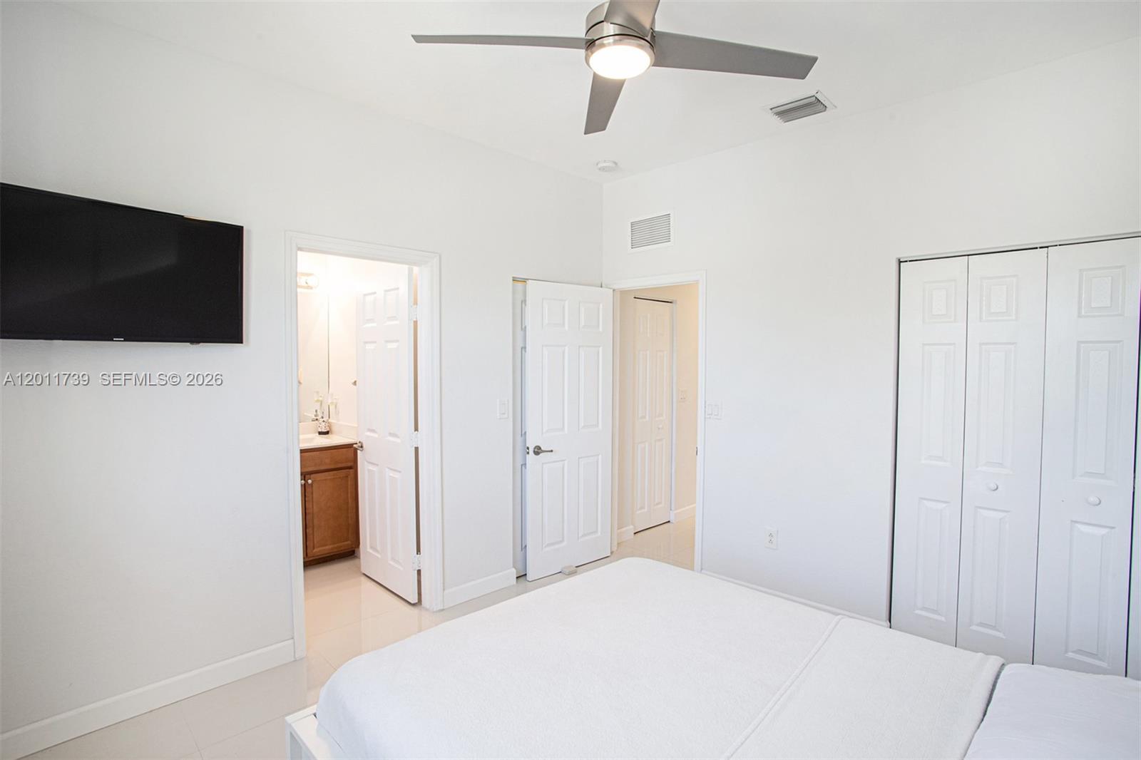 FIJI CONDO NO 1 - Residential
