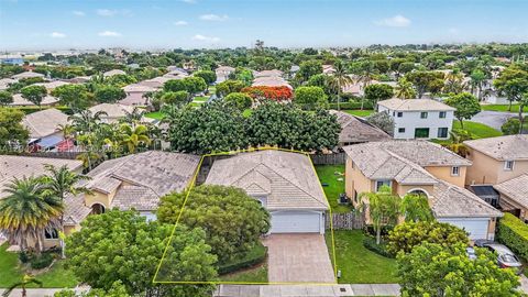 Tiny photo for 14033 SW 155th Ct, Miami, FL 33196 (MLS # A12042161)