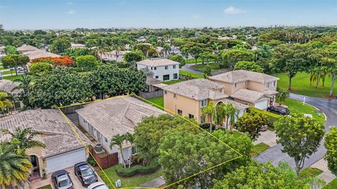 Tiny photo for 14033 SW 155th Ct, Miami, FL 33196 (MLS # A12042161)