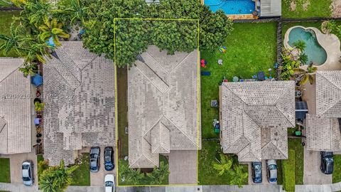 Tiny photo for 14033 SW 155th Ct, Miami, FL 33196 (MLS # A12042161)