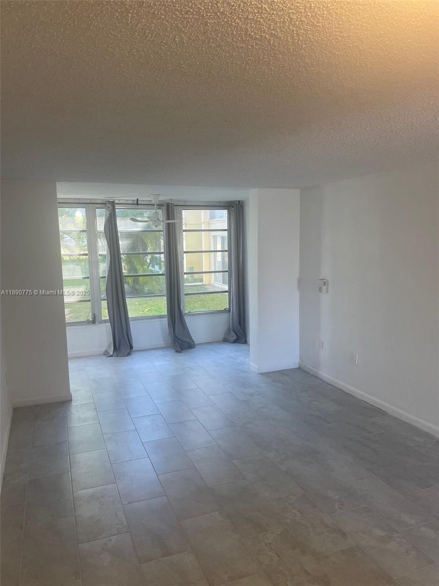 SUNRISE LAKES 49 CONDO - Residential Lease