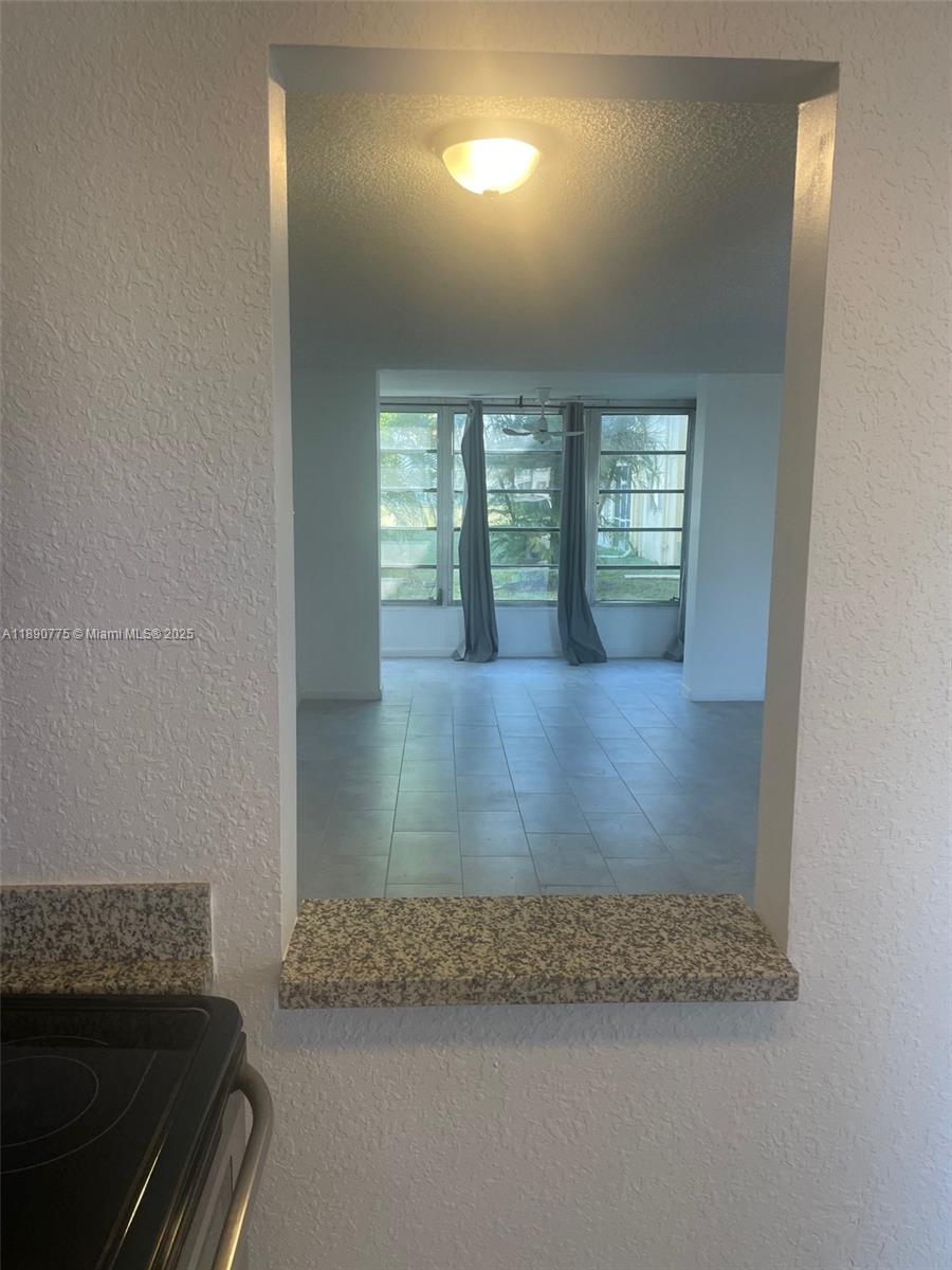 SUNRISE LAKES 49 CONDO - Residential Lease
