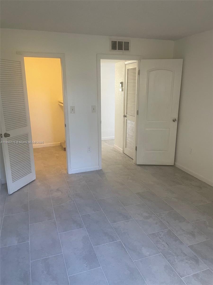 SUNRISE LAKES 49 CONDO - Residential Lease