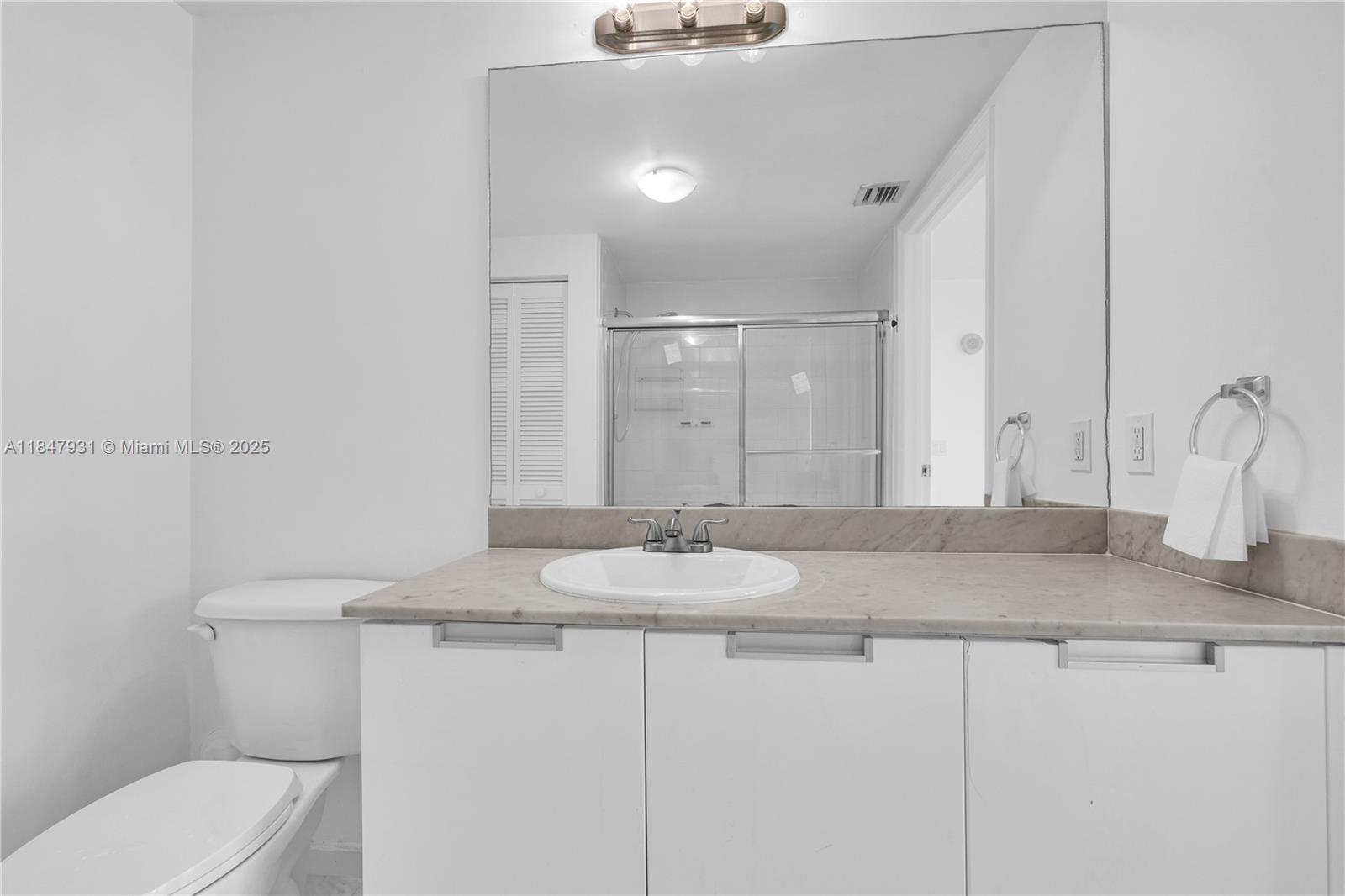 THE BRIDGEWATER CONDO - Residential