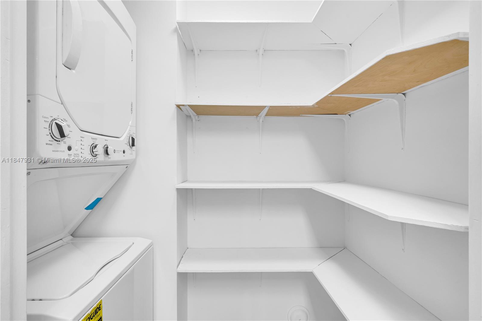 THE BRIDGEWATER CONDO - Residential