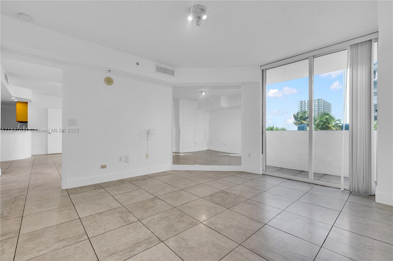 THE BRIDGEWATER CONDO - Residential