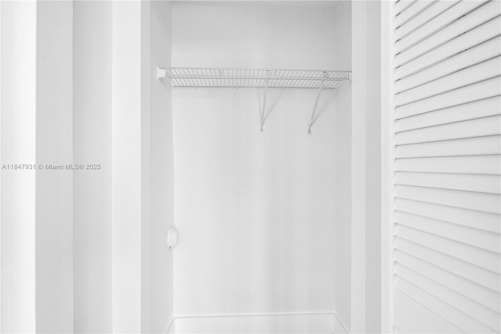 THE BRIDGEWATER CONDO - Residential