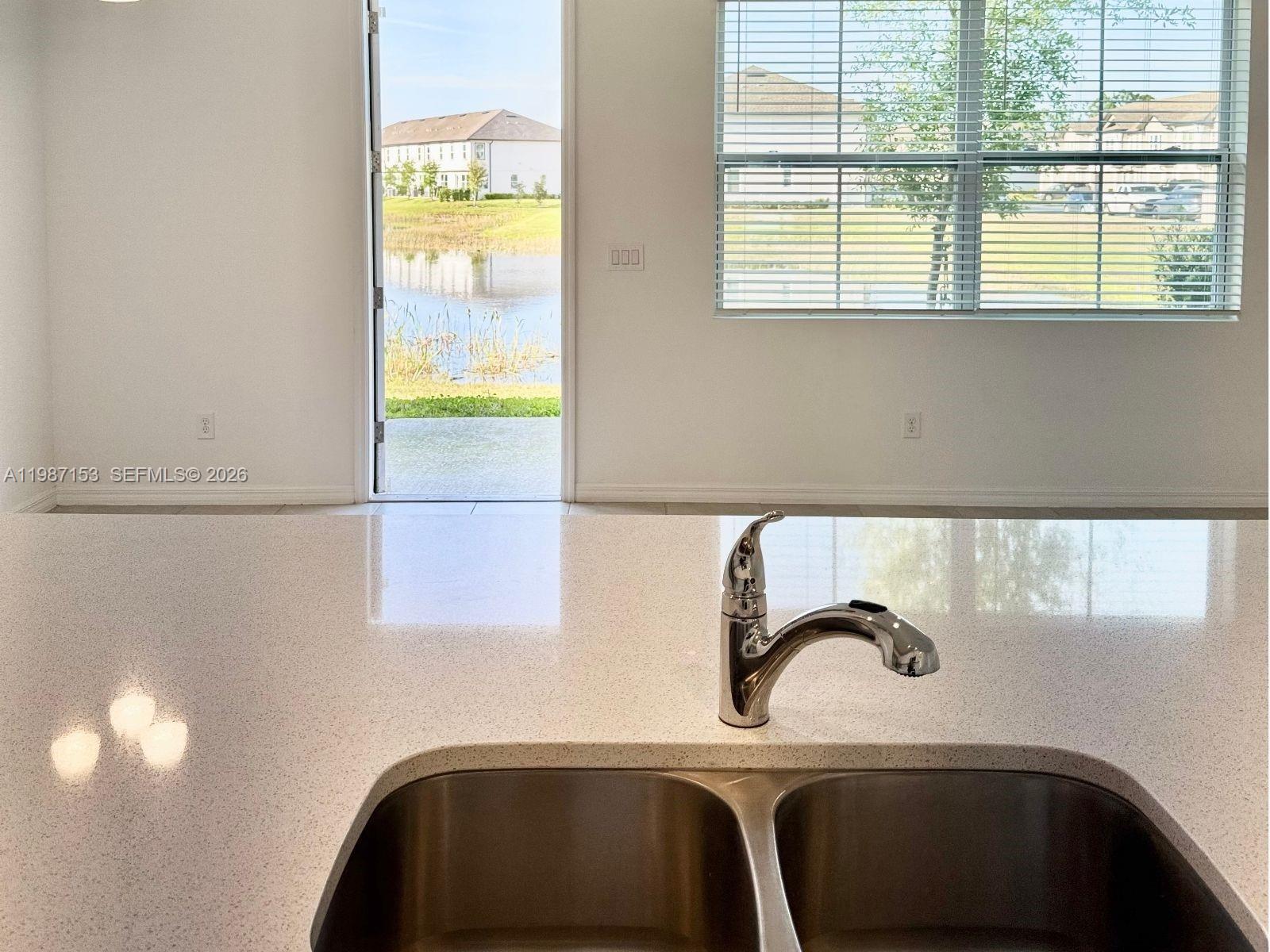 FESTIVAL PH 4 - Residential