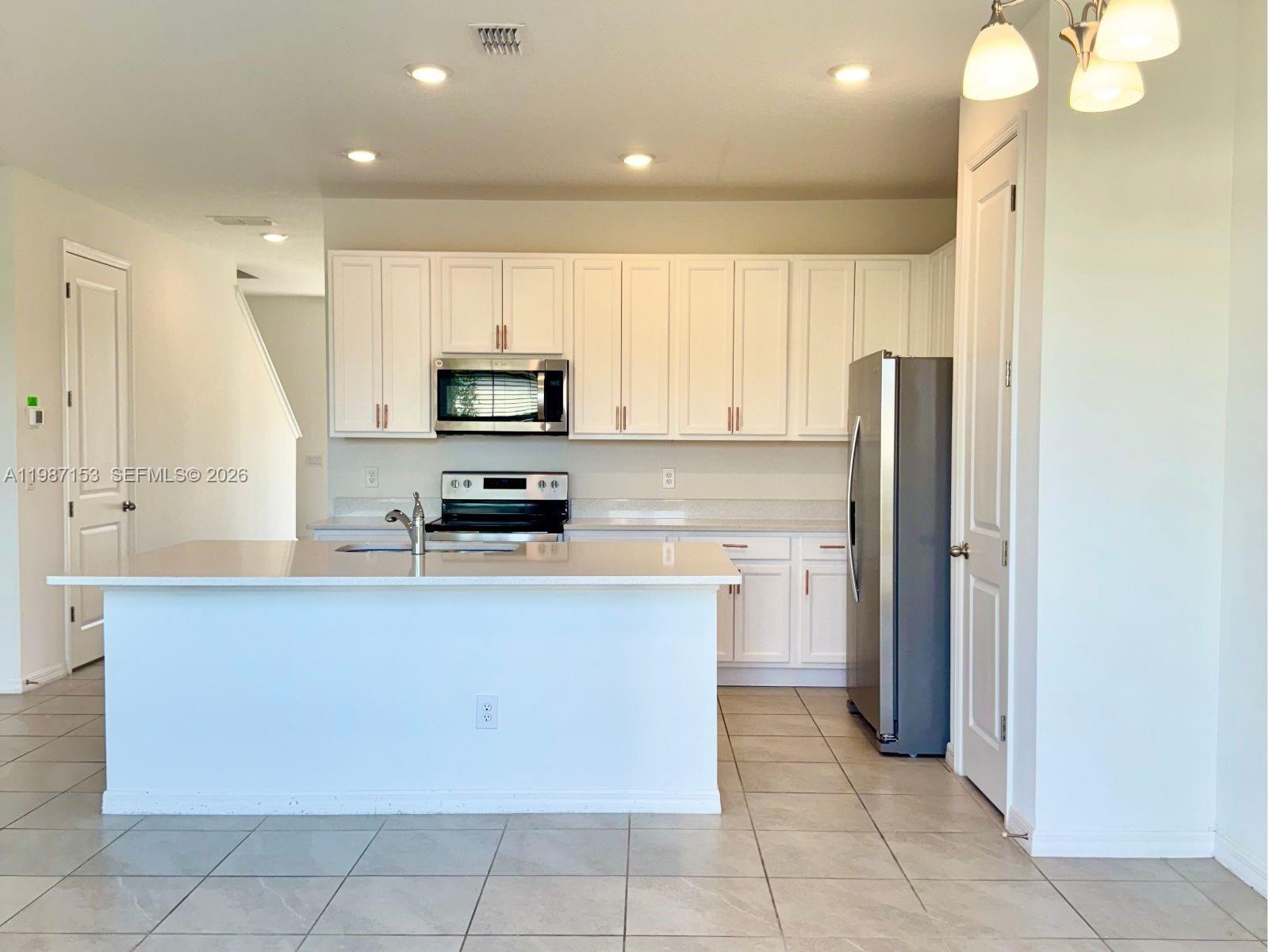 FESTIVAL PH 4 - Residential