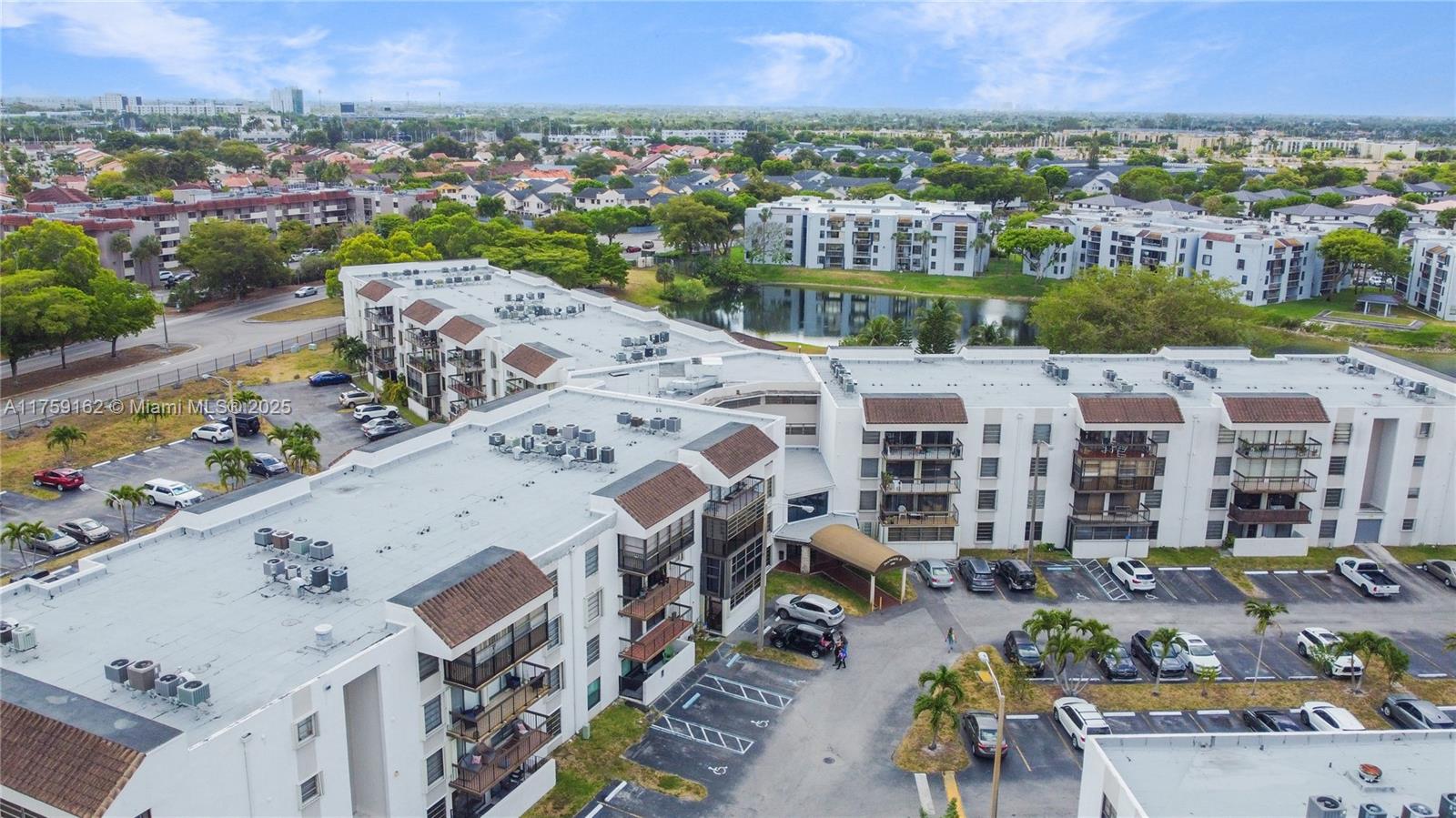 1300 Sw 122nd Ave 310-2, Miami, Broward County, Florida - 2 Bedrooms  
2 Bathrooms - 