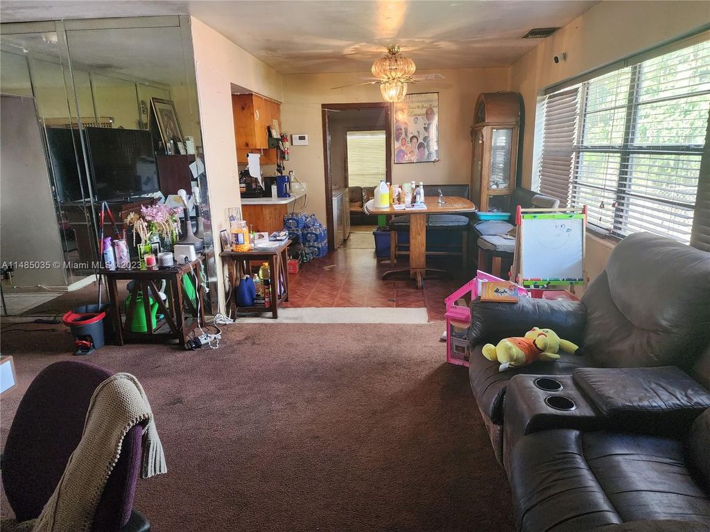 Photo of 224 NW 14th St, Belle Glade, FL 33430 (MLS # A11485035)