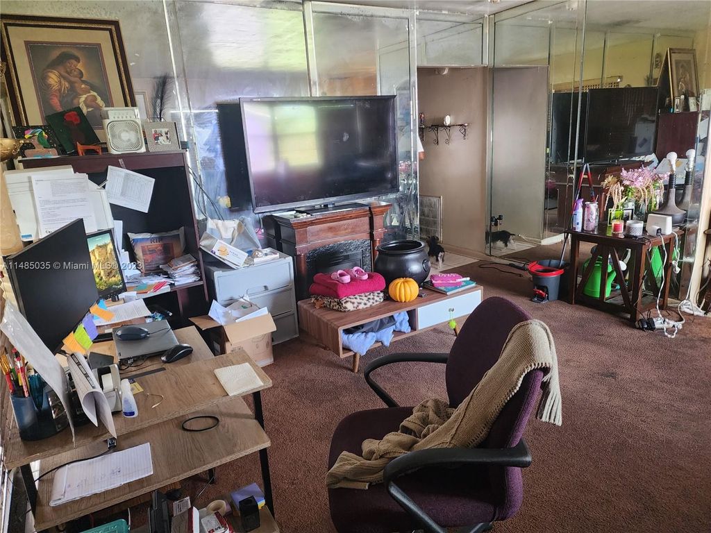 Photo of 224 NW 14th St, Belle Glade, FL 33430 (MLS # A11485035)