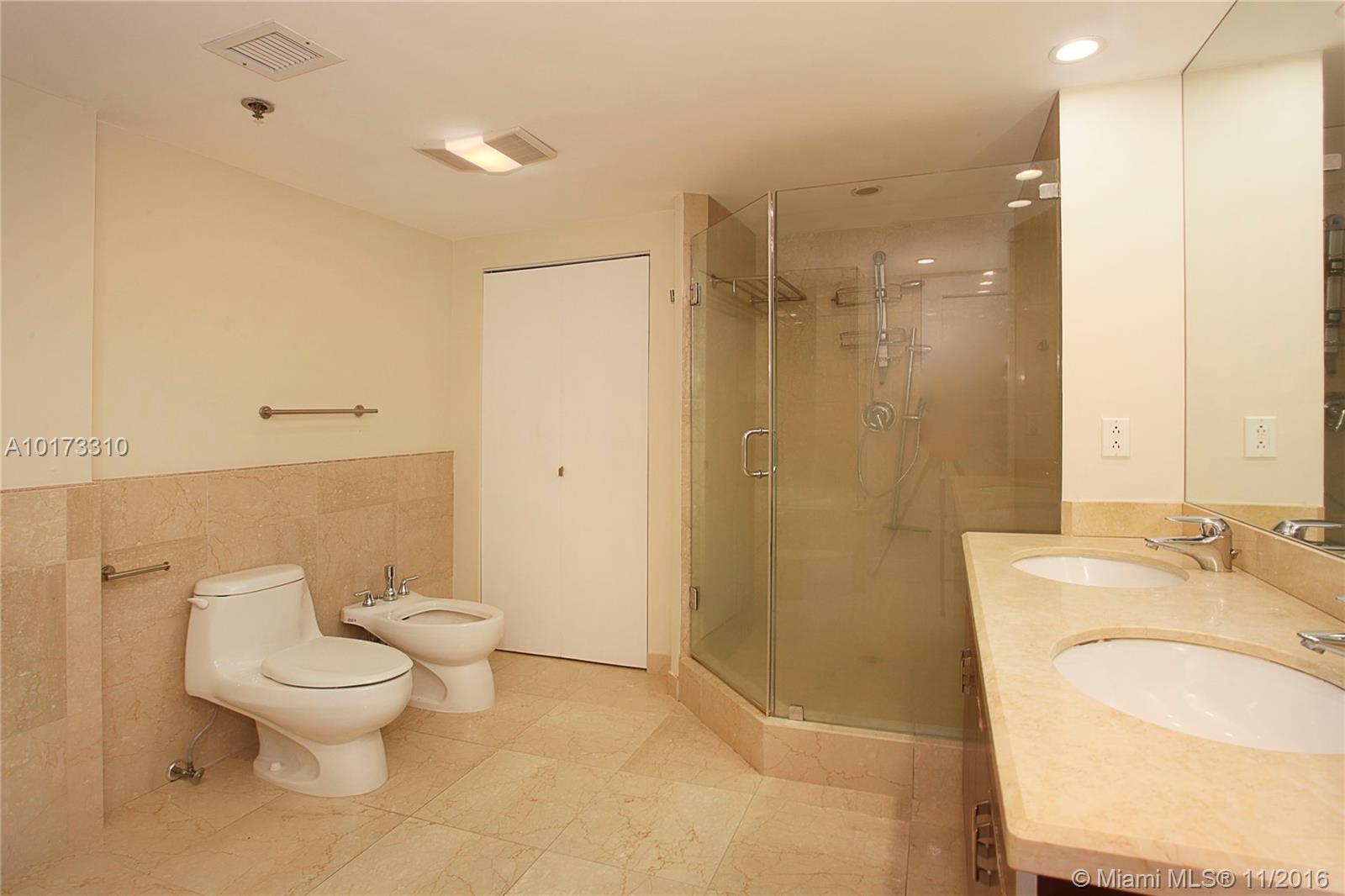 Key Colony Condo 01 - Residential Lease