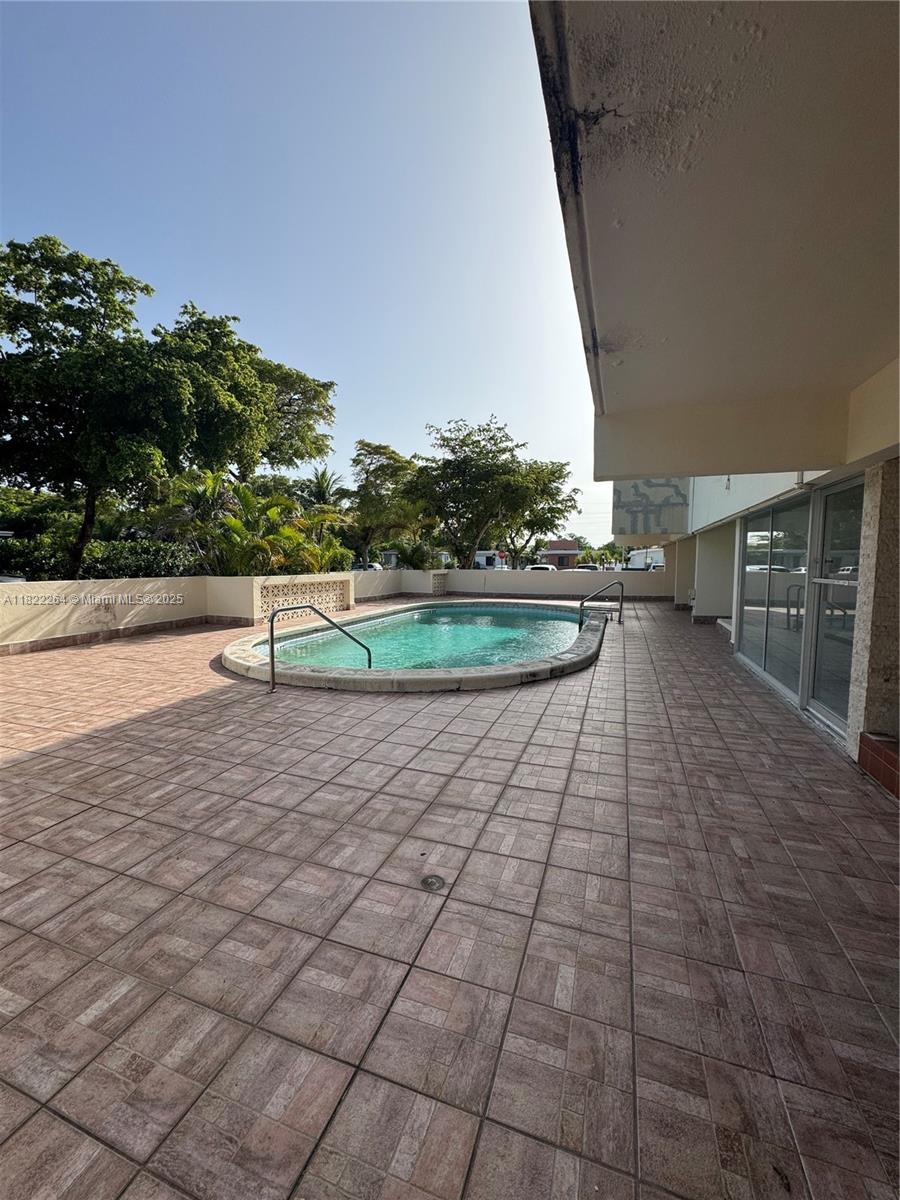 1225 NE 124th St 46A
