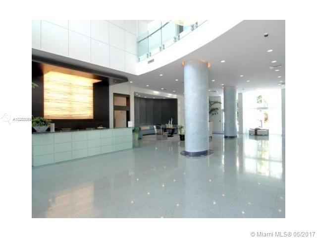 Venture At Aventura East - Residential Lease