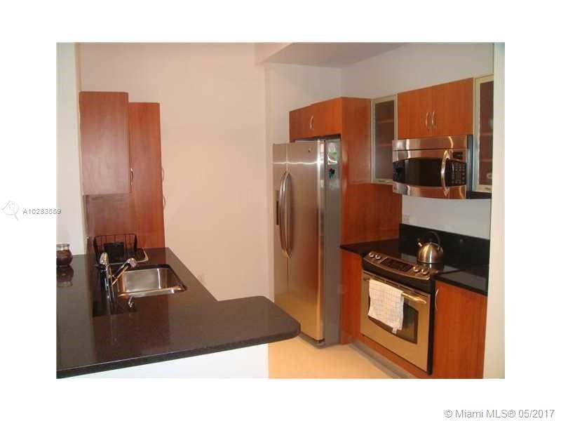 Venture At Aventura East - Residential Lease