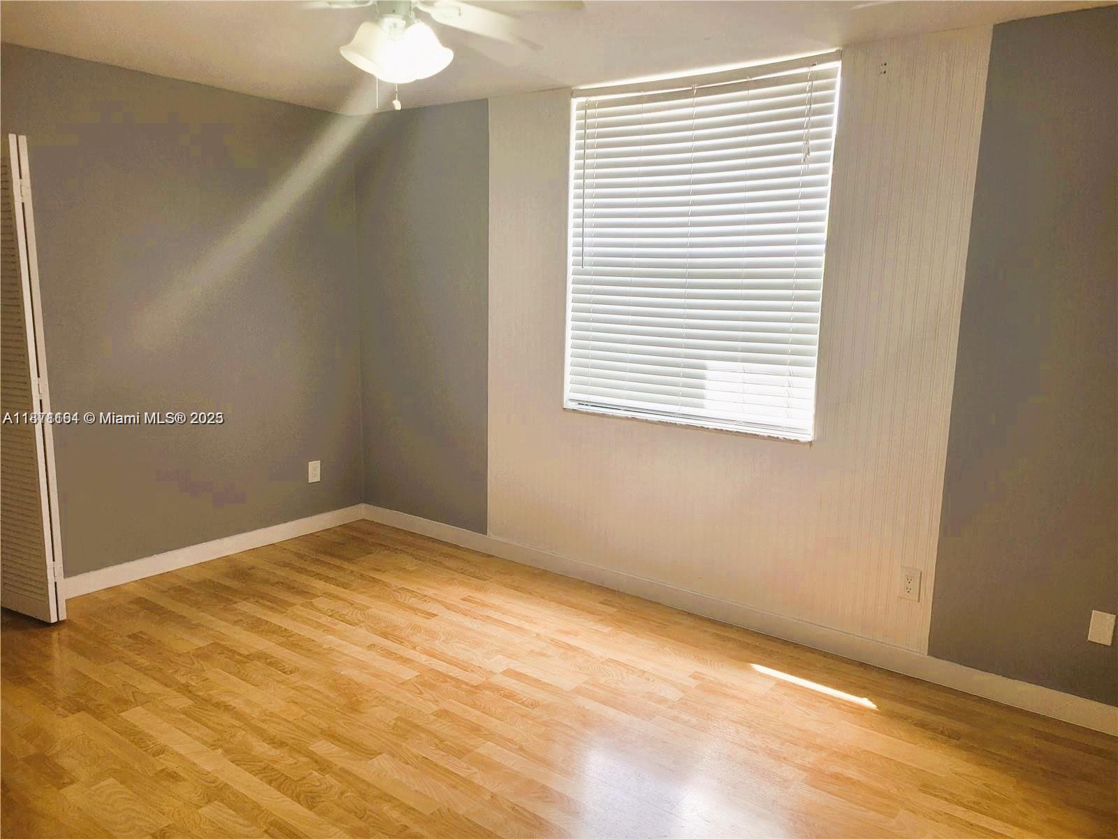 TOWN PLACE CONDO I AND II - Residential Lease