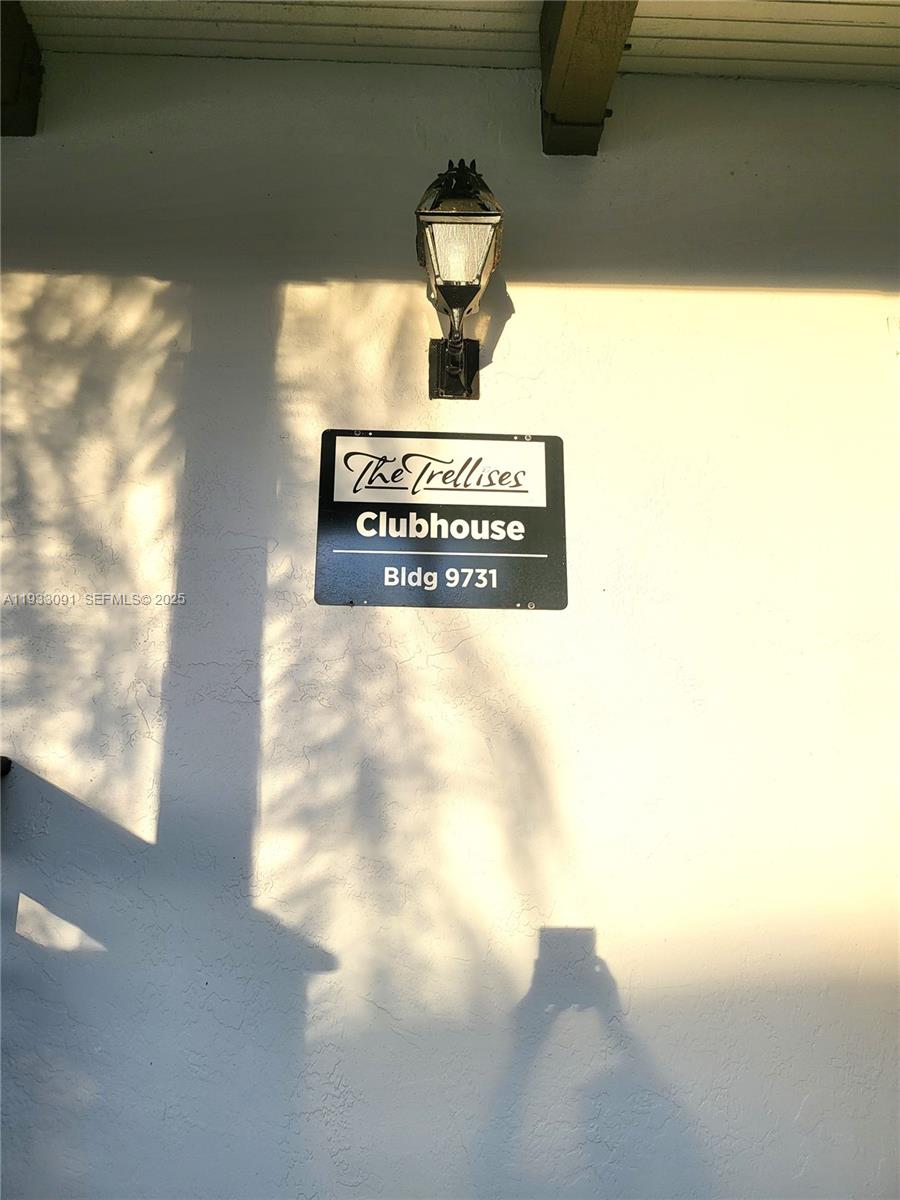 TRELLISES 4B CONDO - Residential