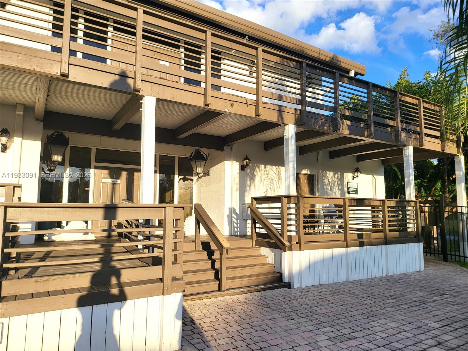 TRELLISES 4B CONDO - Residential