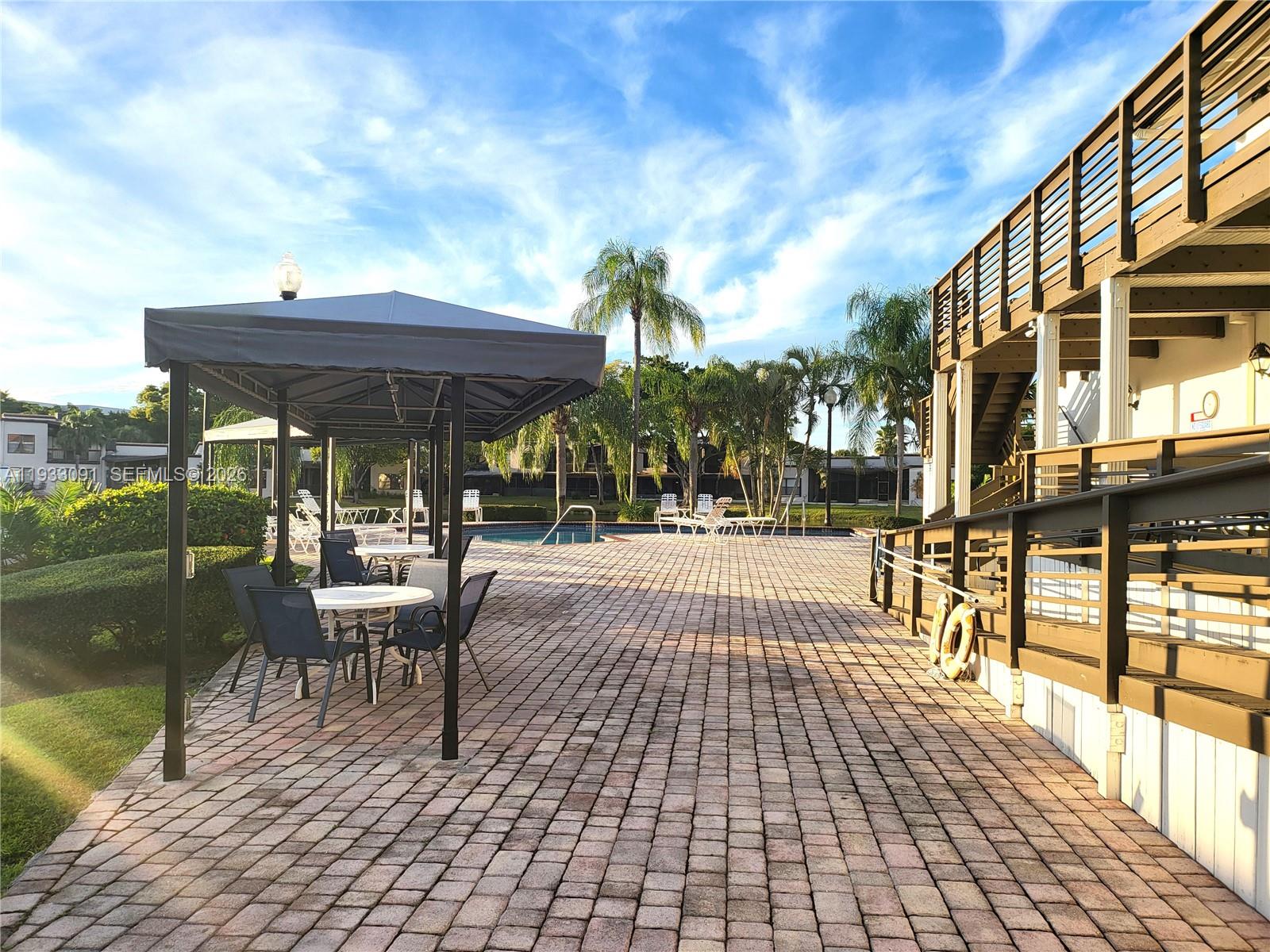 TRELLISES 4B CONDO - Residential