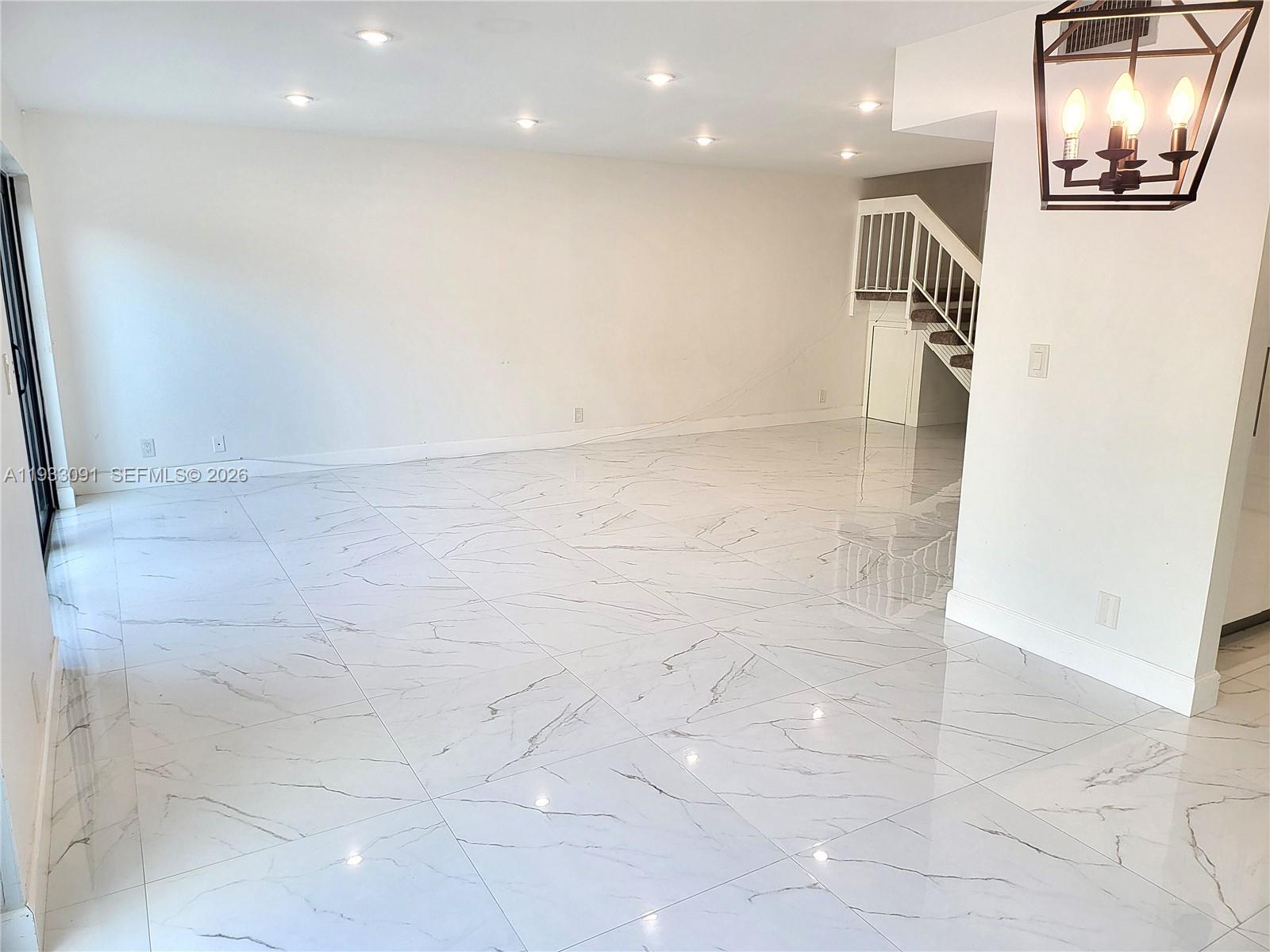 TRELLISES 4B CONDO - Residential