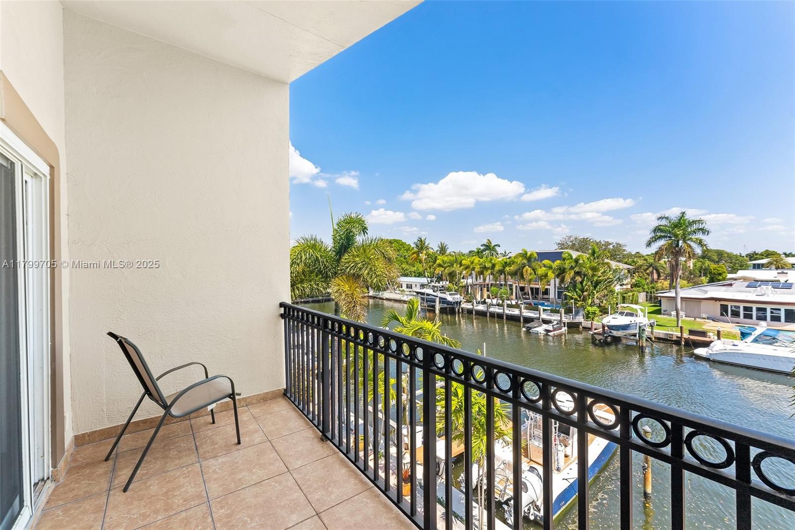 CORAL RIDGE - Residential