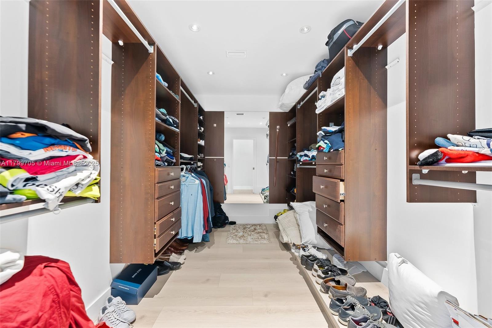 CORAL RIDGE - Residential