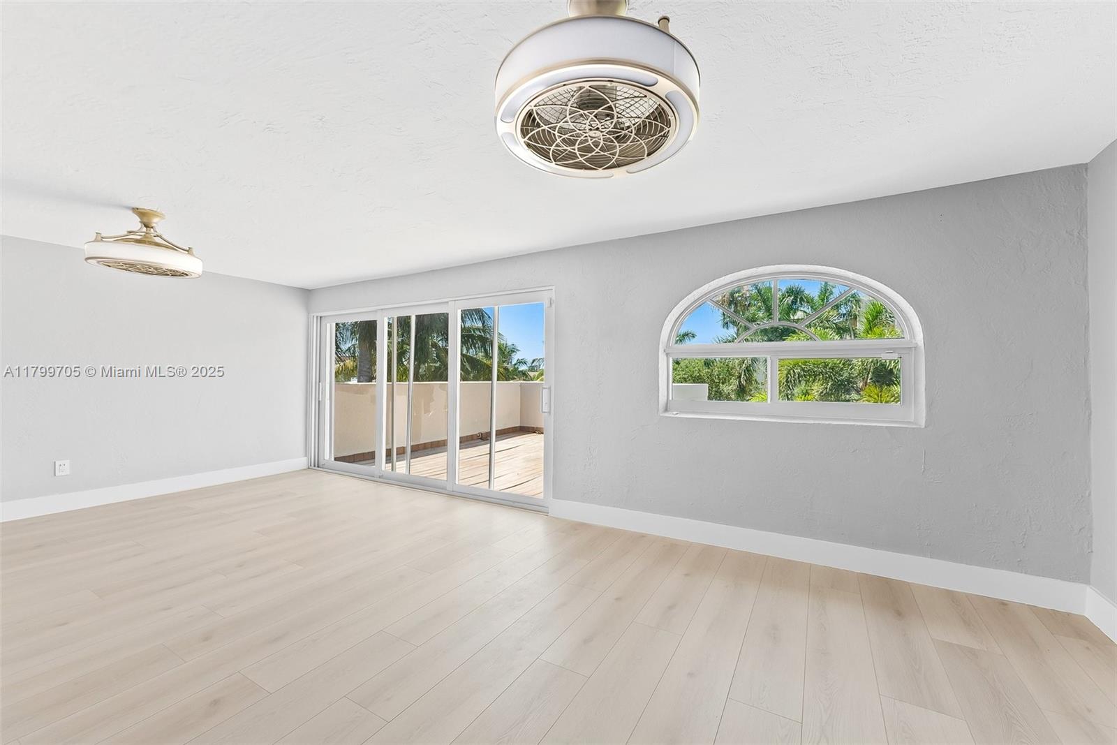 CORAL RIDGE - Residential