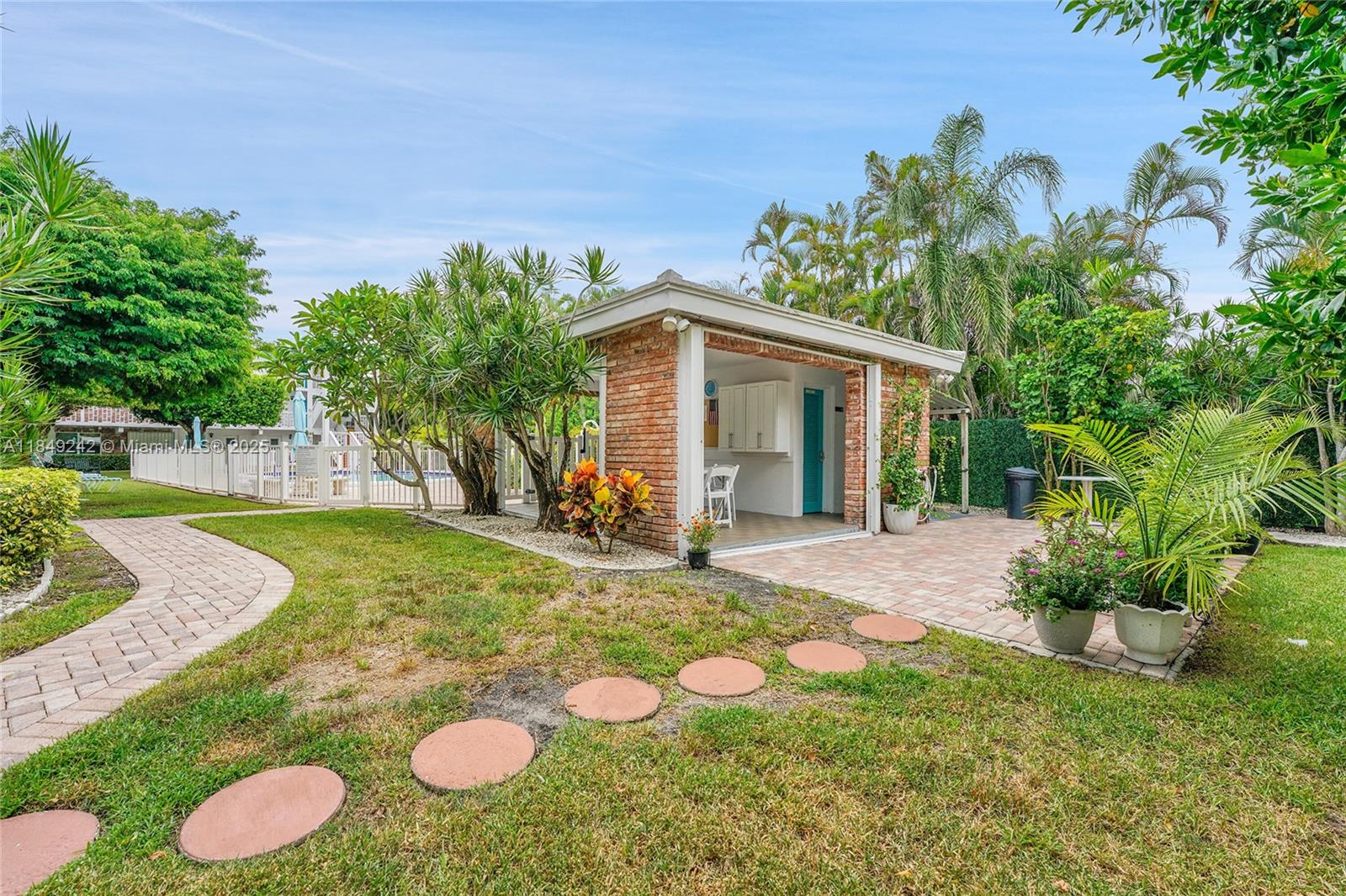 SOUTH LEISURE BY THE SEA - Residential