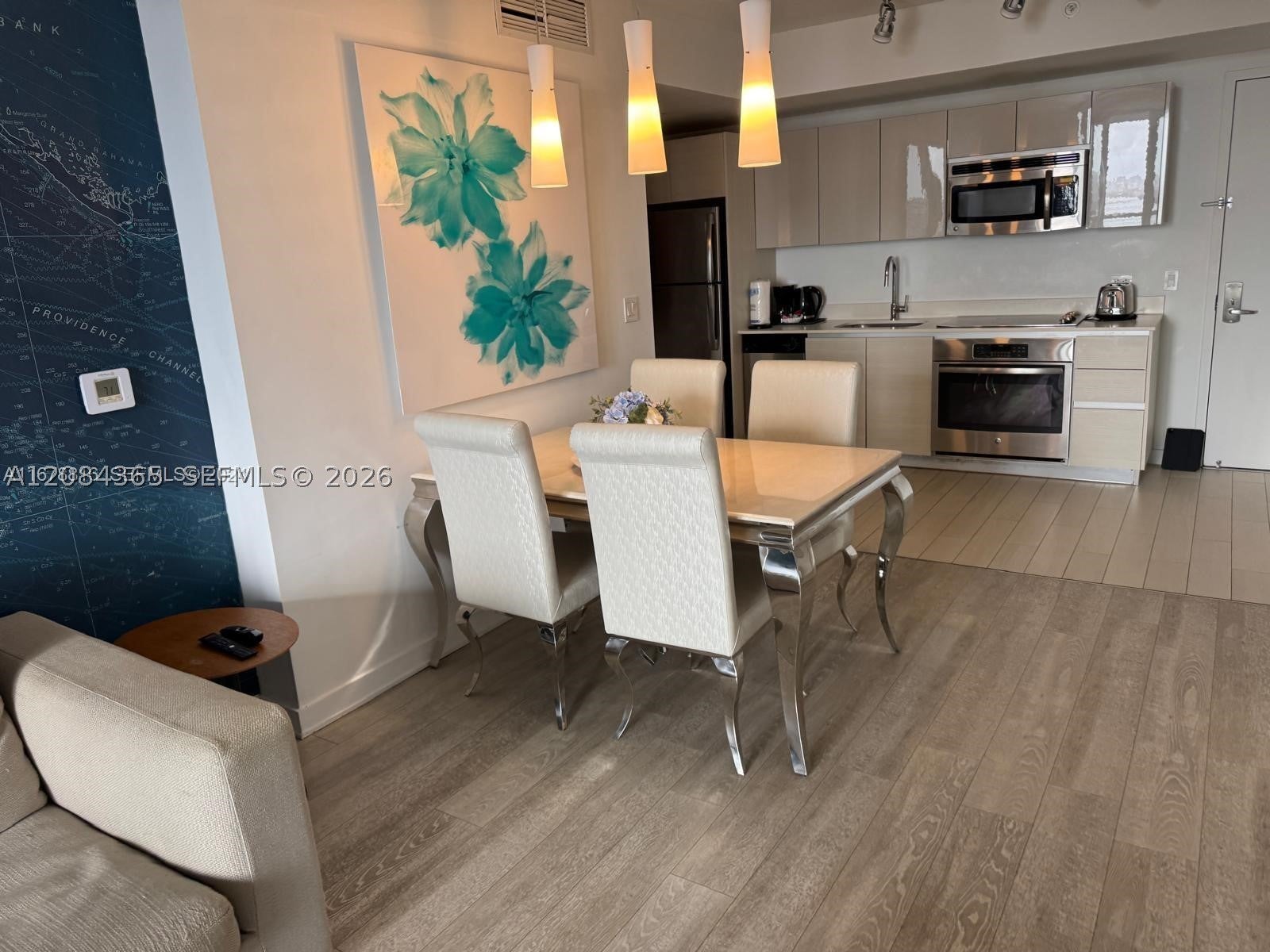 2602 E Hallandale Beach Blvd R2105