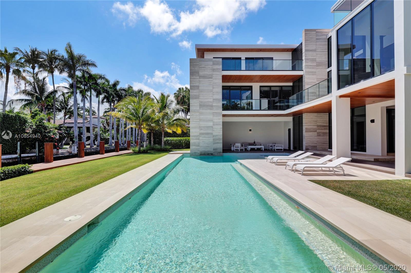 ENTRADA - Residential