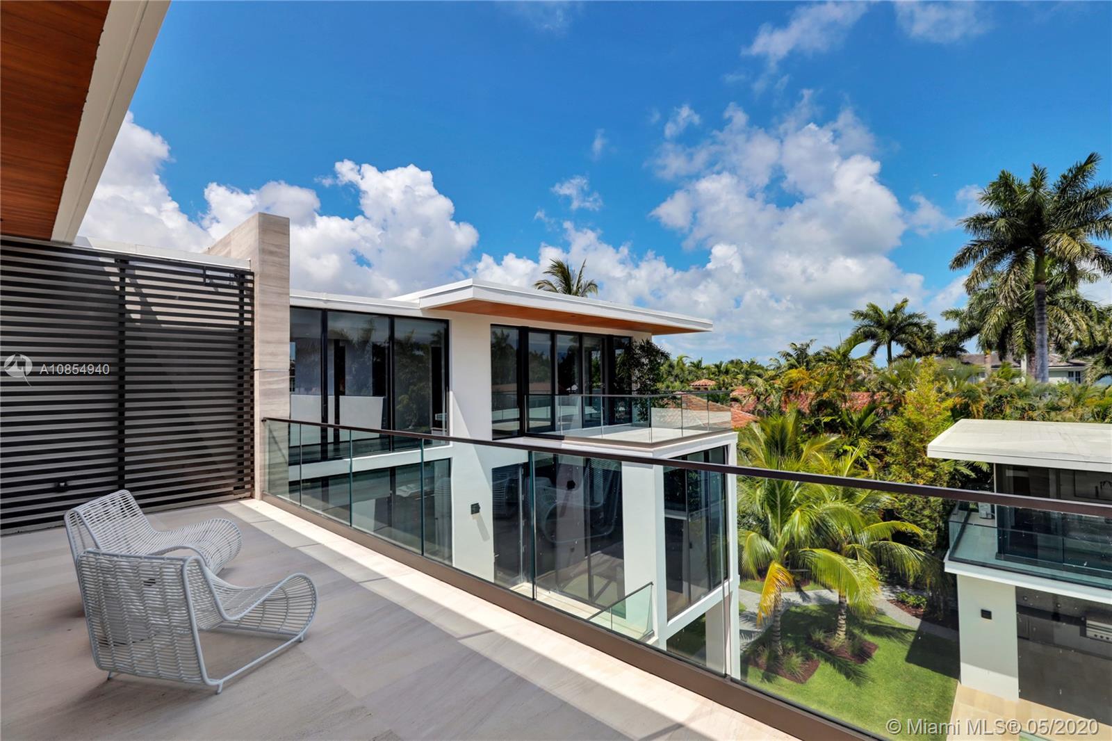 ENTRADA - Residential