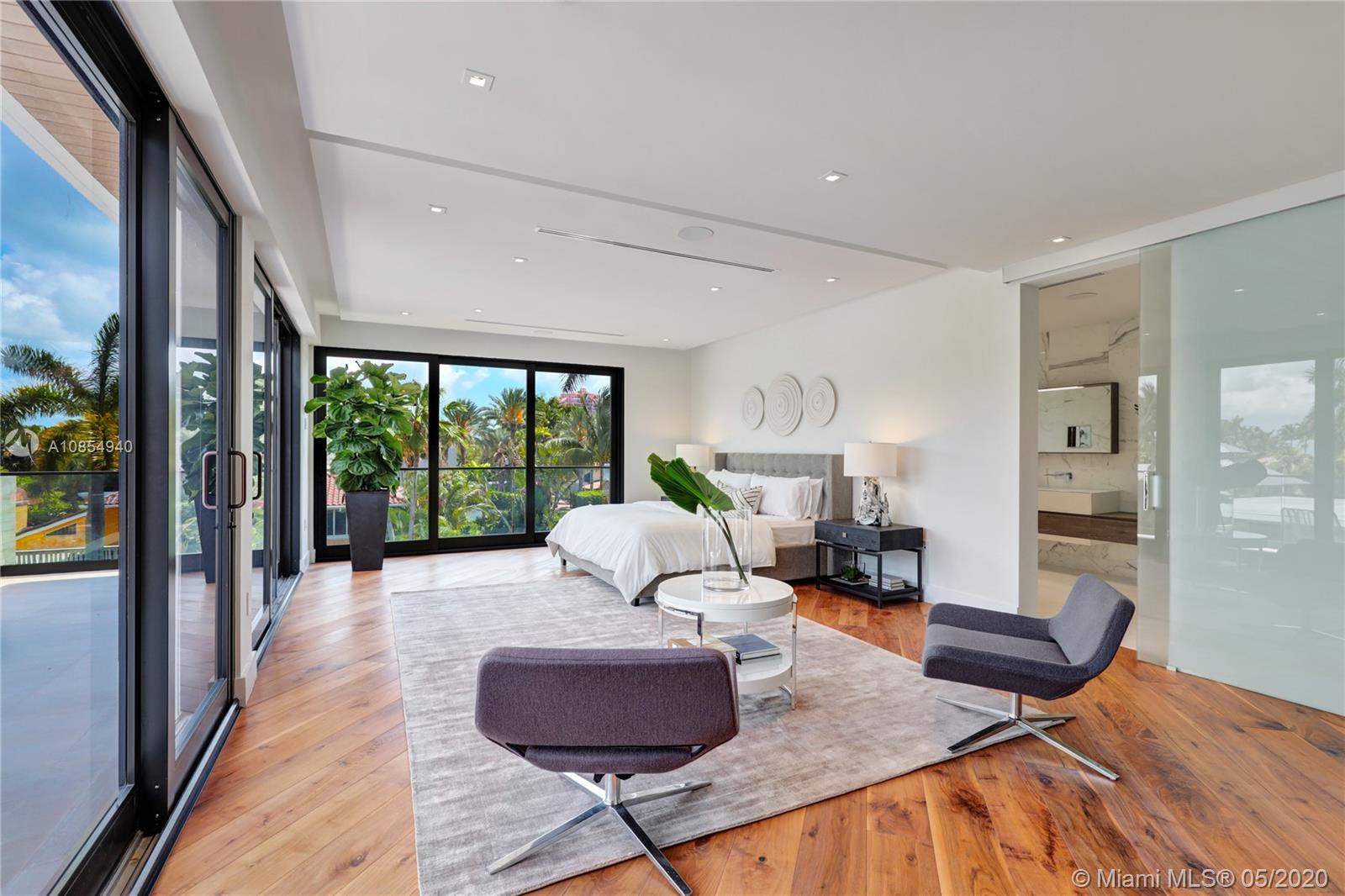 ENTRADA - Residential