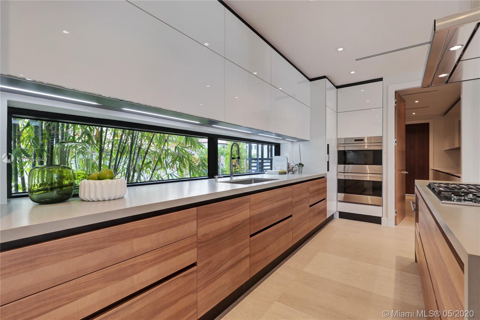 ENTRADA - Residential