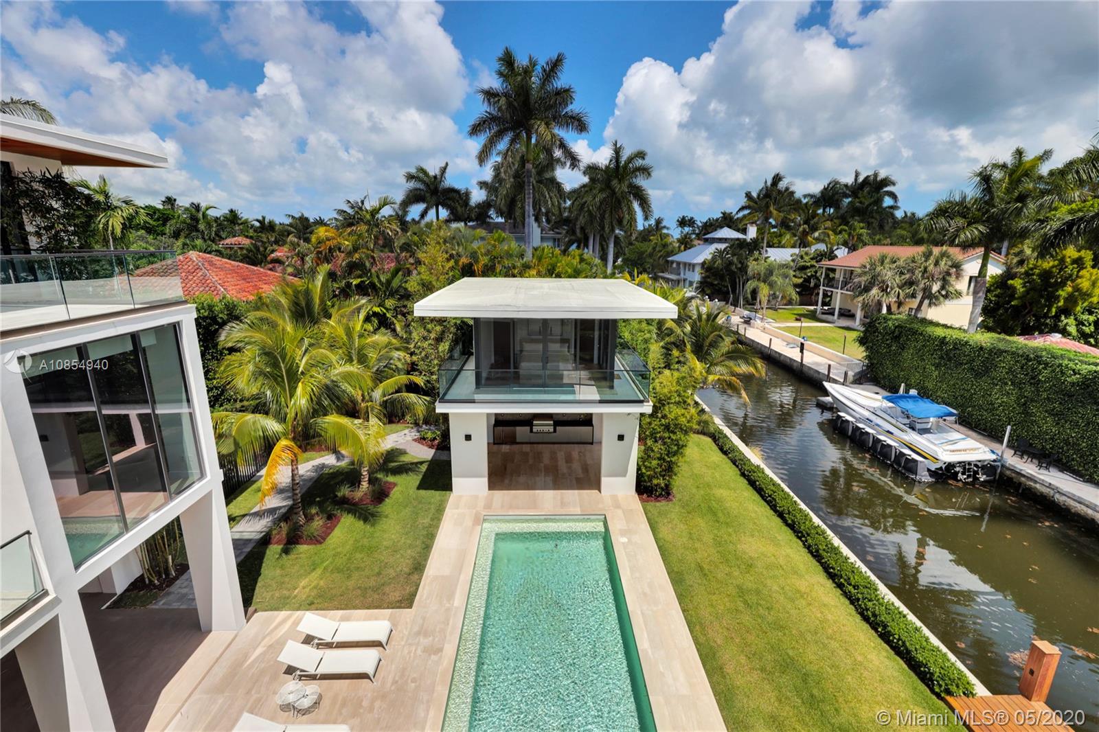 ENTRADA - Residential