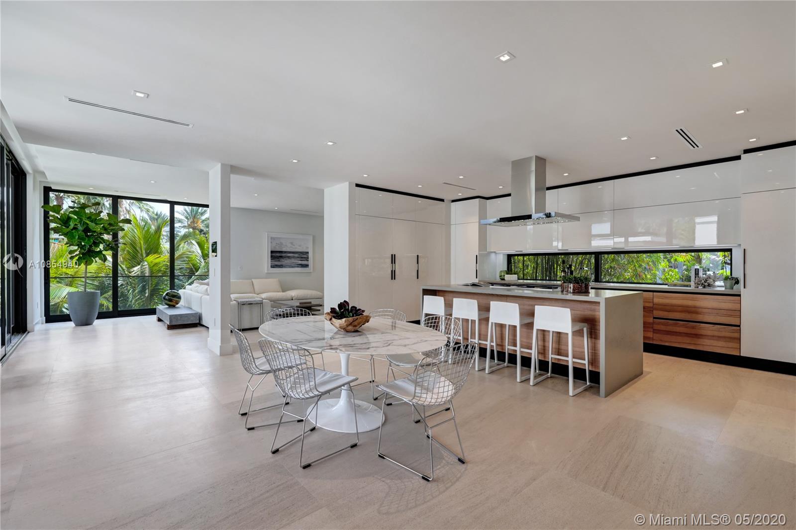 ENTRADA - Residential